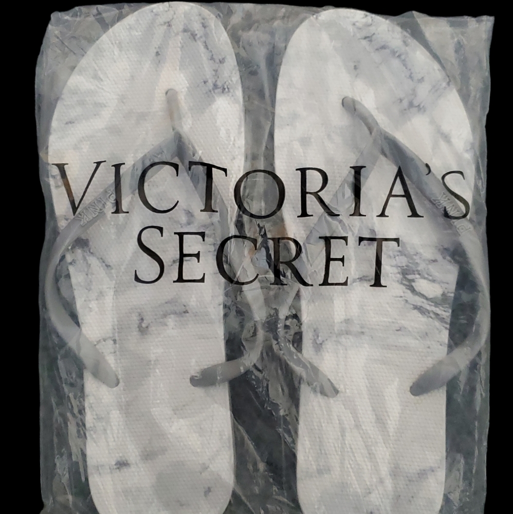 Victoria's Secret Flip Flops size L